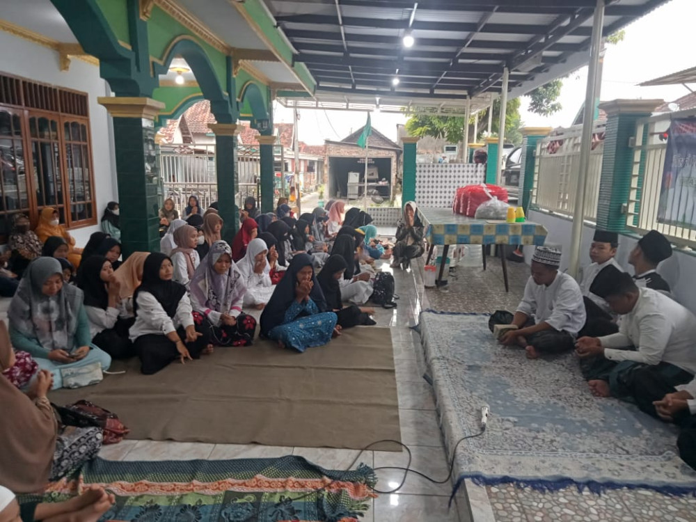 Semarak Ramadhan di Yayasan Dinul Islam Berkah: Berbagi Kebaikan dan Mempererat Ukhuwah